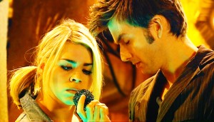 The Doctor and Rose looking at the scribble creature